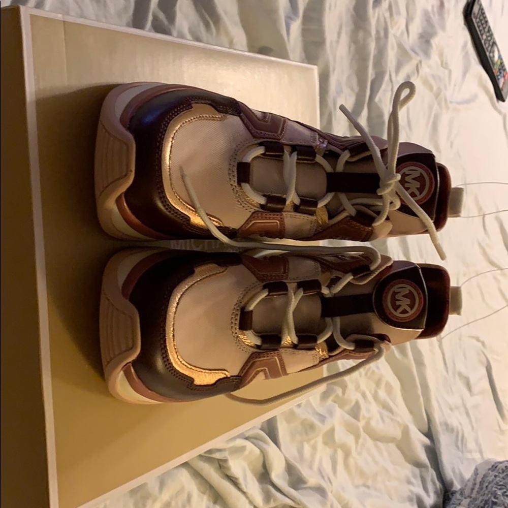 Micheal Kors Olympia trainer canvas